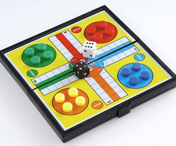 Ludo Game Magnético