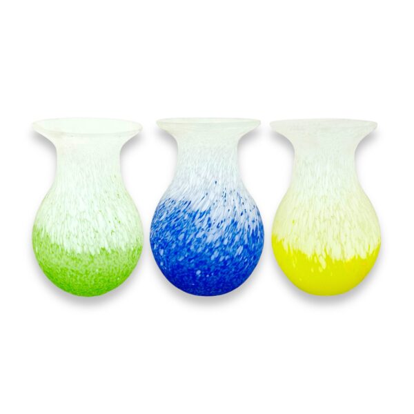 Florero de vidrio redondo blanco y color