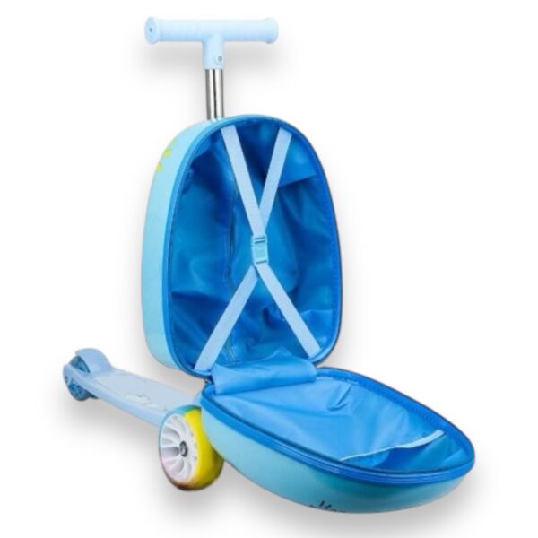 Monopatín con mochila I. MP012