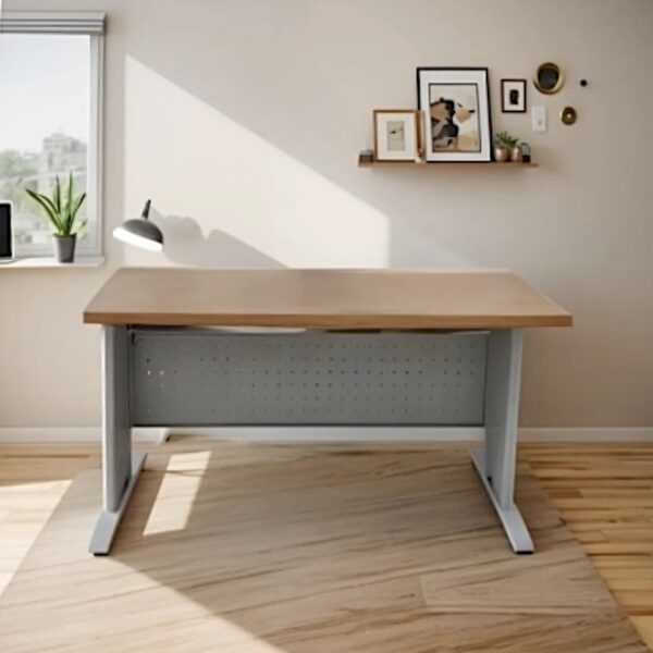 Escritorio madera y metal combinado